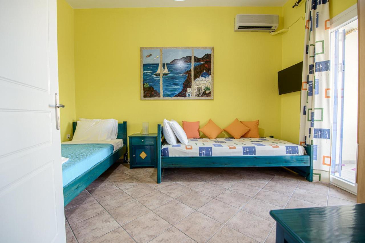 Atlantica Apartments Megalochori  Exterior foto
